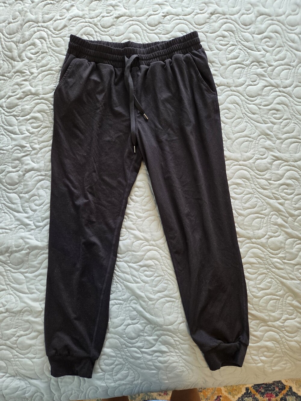 Quince Black Drawstring Joggers. Size Small